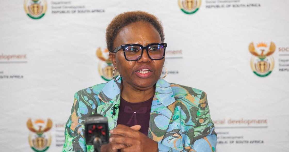 Lindiwe Zulu