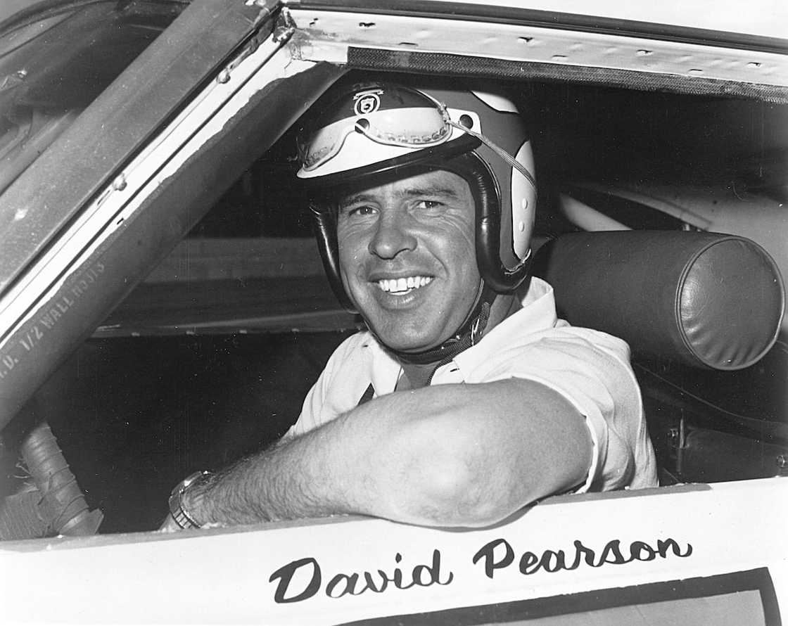 Old NASCAR drivers Old NASCAR drivers