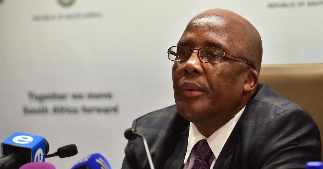 Dr Aaron Motsoaledi, Covid 19, Omicron Dr Aaron Motsoaledi, Covid 19, Omicron