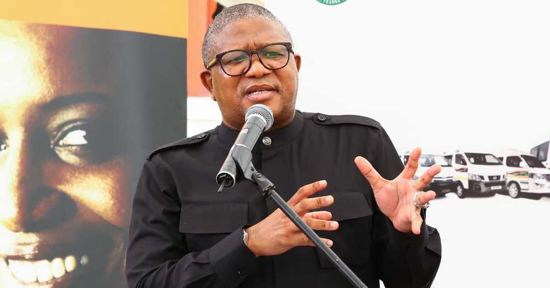 Fikile Mbalula, Ukraine, tweet, reactions, potholes, Russia, war, Minister of Transport Fikile Mbalula, Ukraine, tweet, reactions, potholes, Russia, war, Minister of Transport