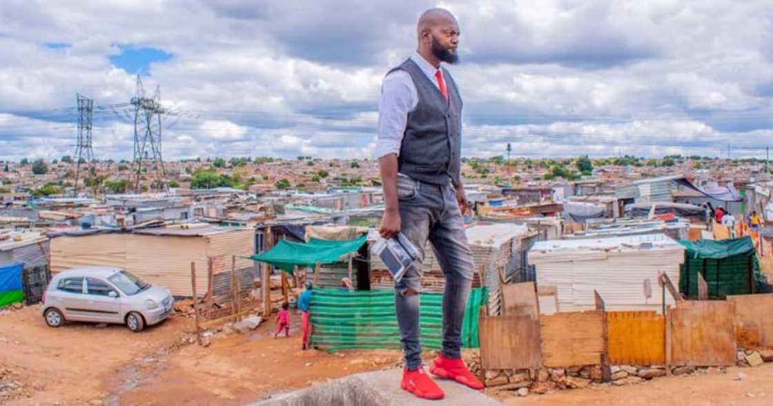 SA businessman Lekhau Sehoana shares some motivational words online