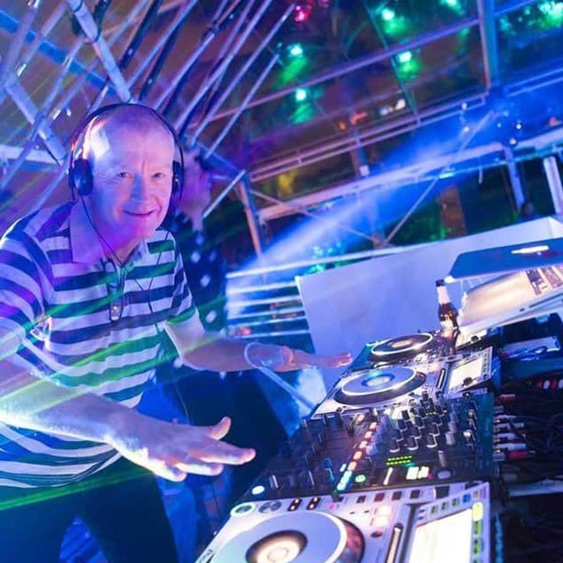 Steve Davis Steve Davis