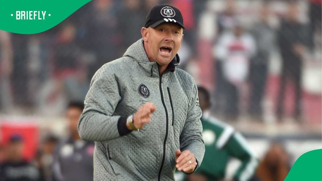 Eric Tinkler, Sekhukhune United, Mamelodi Sundowns.