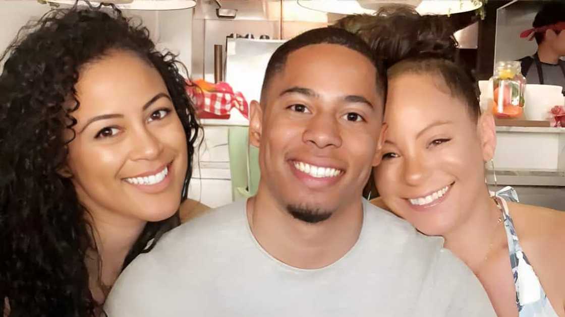 Aja Metoyer sisters Aja Metoyer sisters