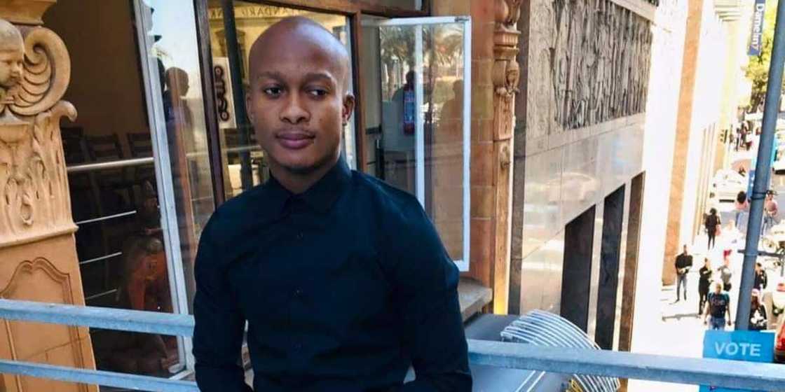 Graduate, achiever, Mzansi graduate Graduate, achiever, Mzansi graduate