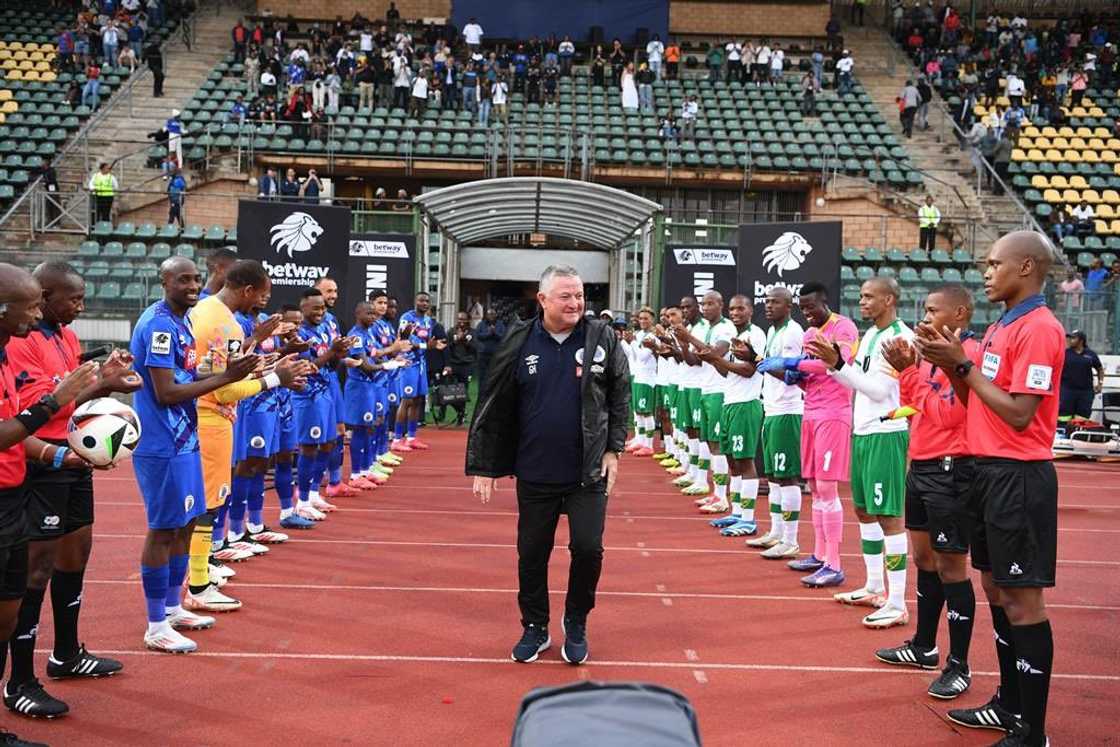 In February 2025, Hunt reached a significant milestone, managing his 1,000th professional match in the PSL during a game against Golden Arrows. In February 2025, Hunt reached a significant milestone, managing his 1,000th professional match in the PSL during a game against Golden Arrows.
