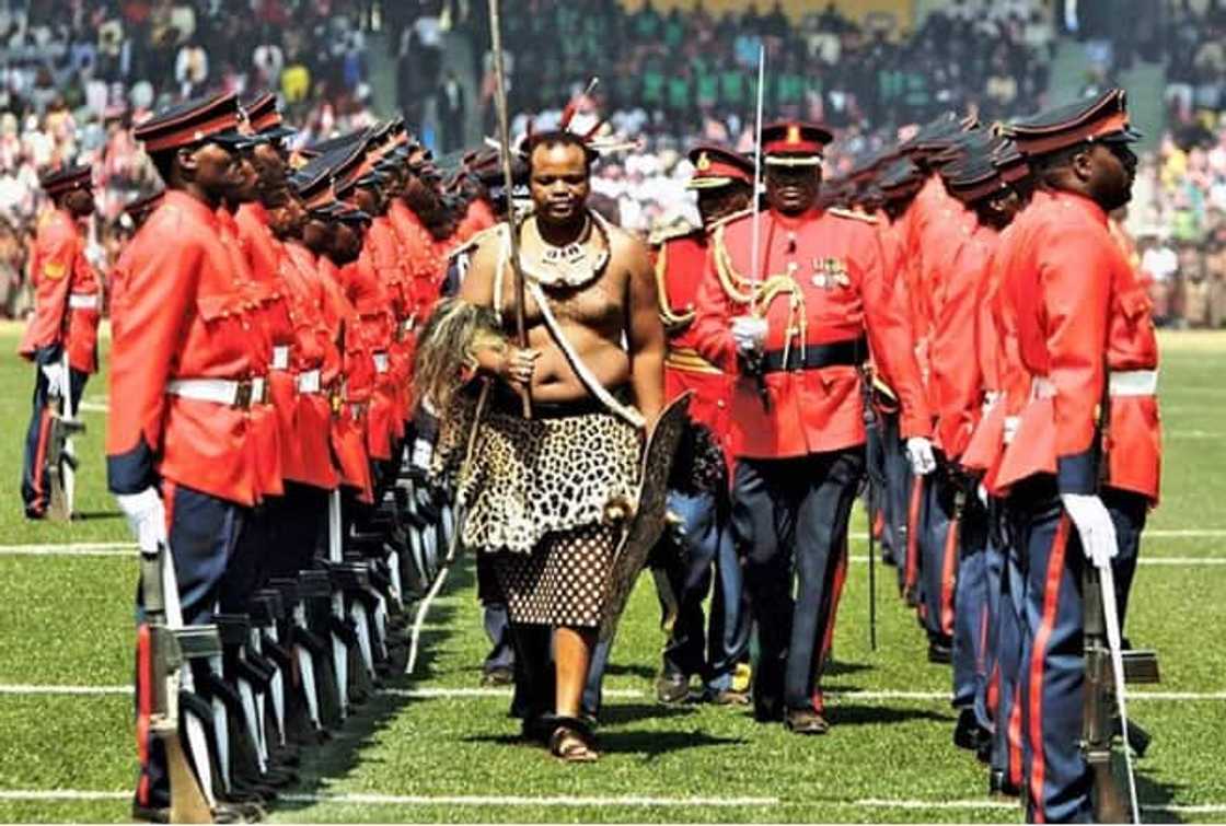 King Mswati age, children, wives, siblings, education, buys rolls royce, house and wealth King Mswati age, children, wives, siblings, education, buys rolls royce, house and wealth