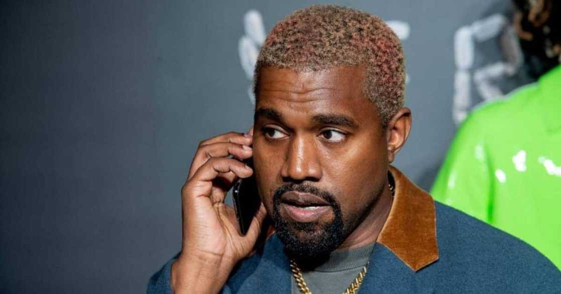 Kanye West spotted with Drake as Rappers Squash Beef. Kanye West spotted with Drake as Rappers Squash Beef.