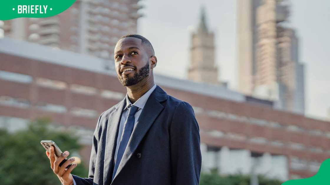 How long does money stay in an FNB eWallet? How long does money stay in an FNB eWallet?