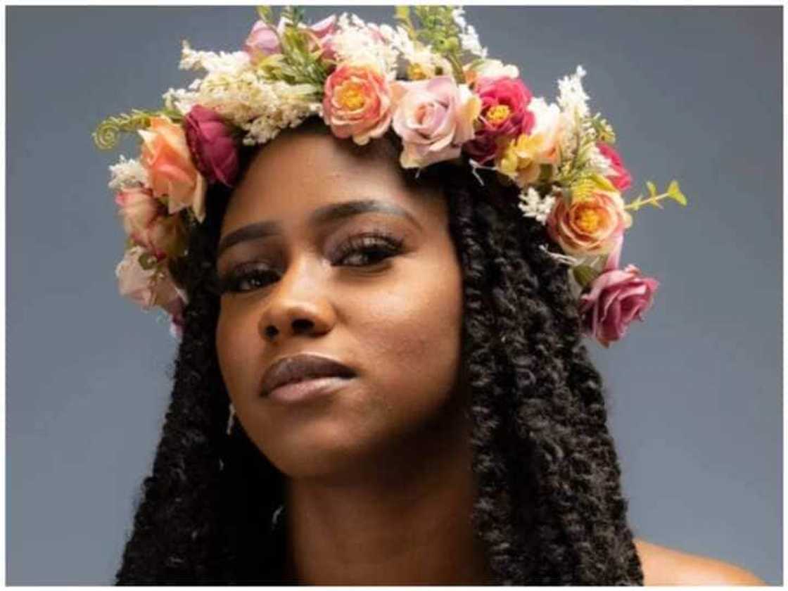 How do you tie your hair for a wedding? How do you tie your hair for a wedding?