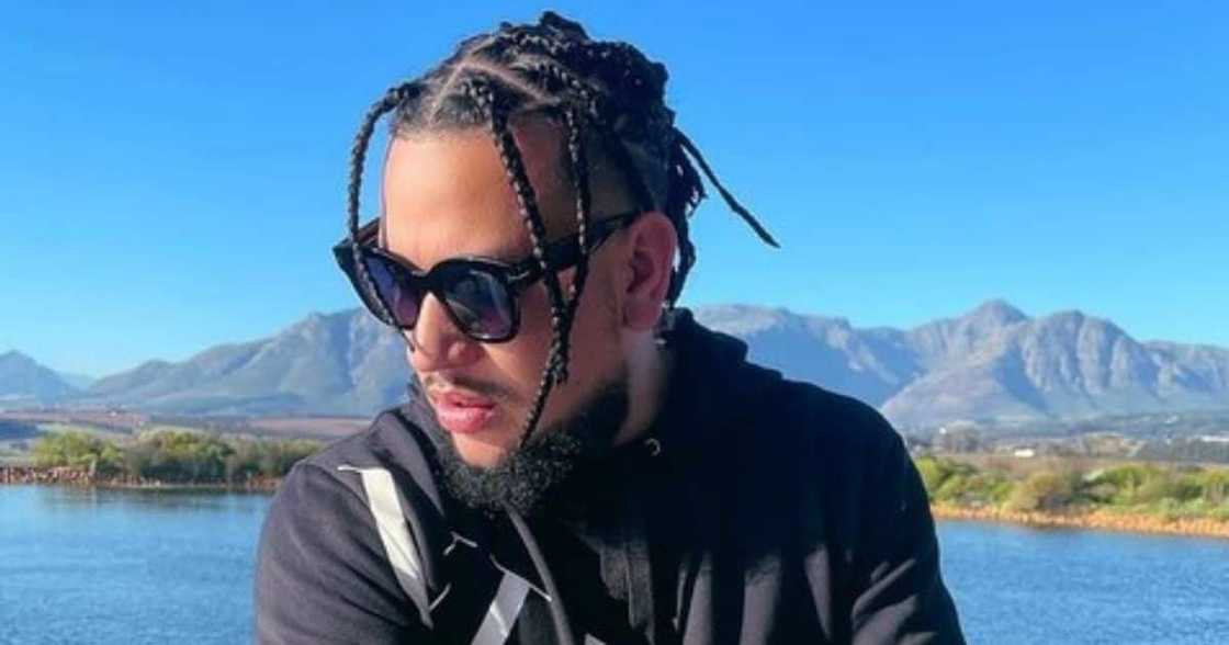 AKA, pricey gift, new sparkling grills, R75k AKA, pricey gift, new sparkling grills, R75k