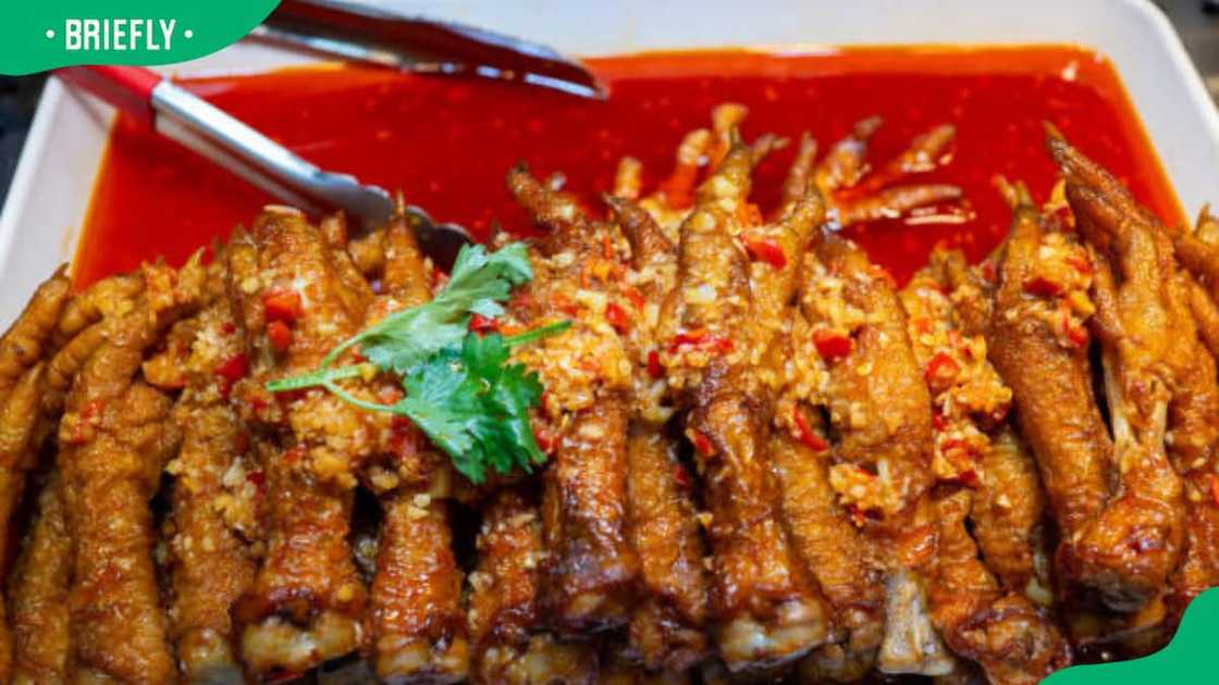 Are chicken feet healthy to eat? Are chicken feet healthy to eat?