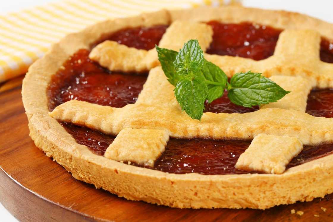 Strawberry tart