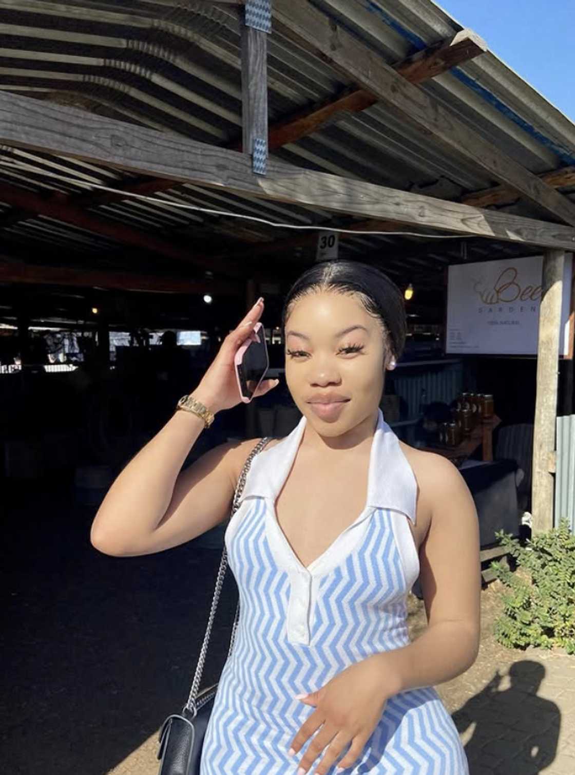 Online users believe Zama Duma bleached her skin