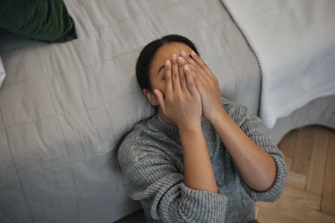 A devastated woman A devastated woman