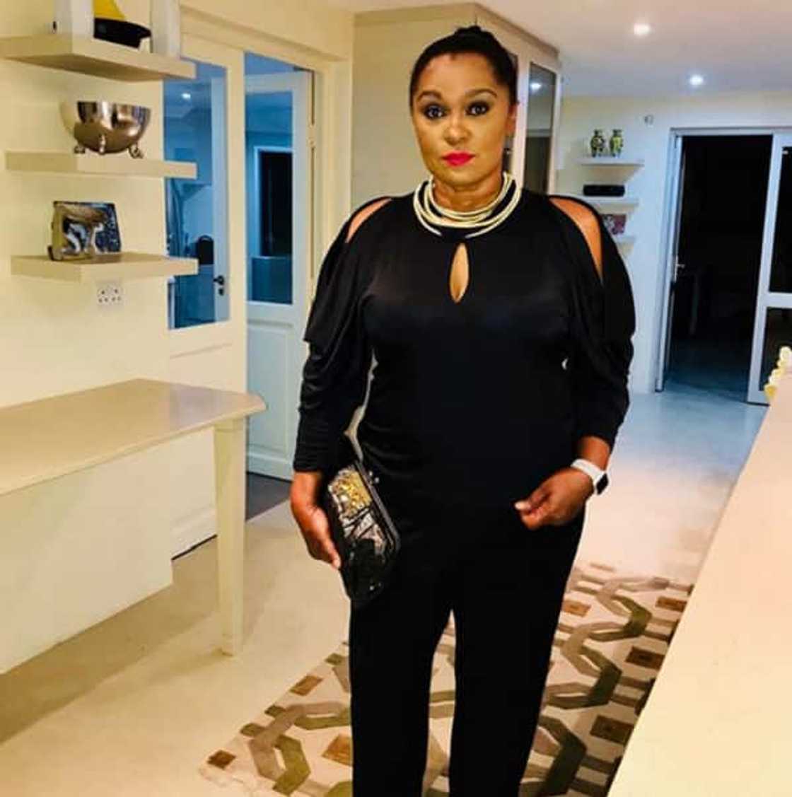 Noeleen Maholwana Sangqu biography: age, baby, husband, divorce, weight loss, pictures, Instagram and latest news Noeleen Maholwana Sangqu biography: age, baby, husband, divorce, weight loss, pictures, Instagram and latest news