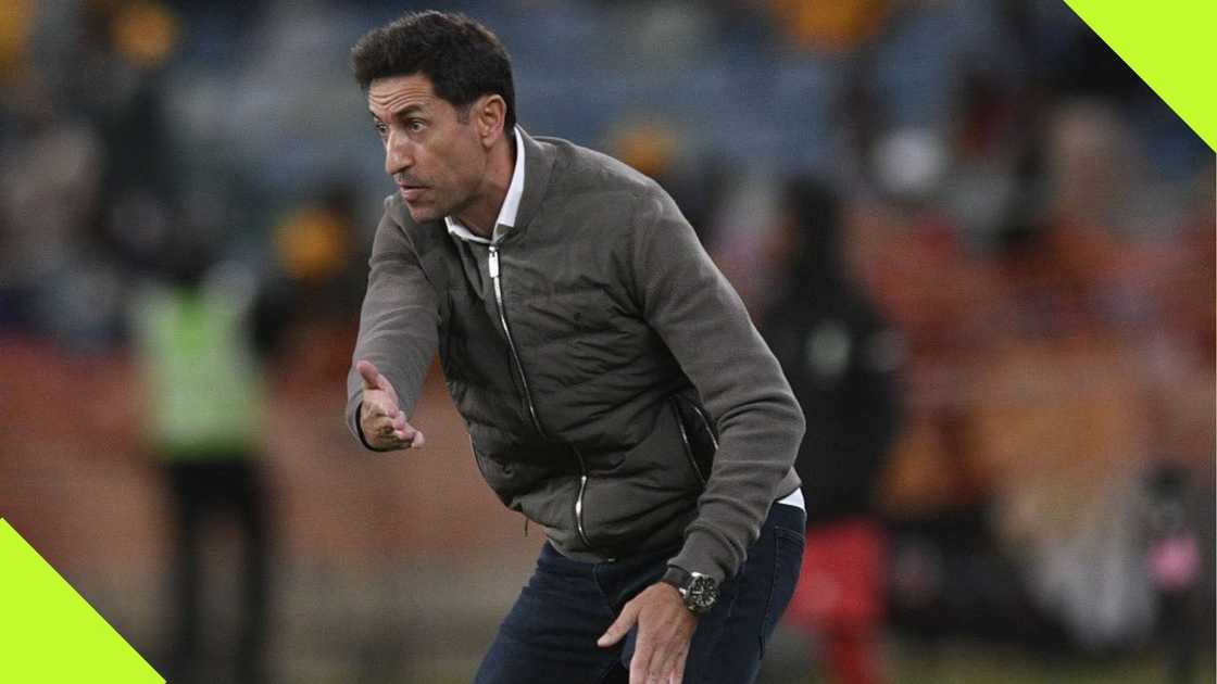 AmaZulu FC are seeking for a new manager after parting ways with Spanish tactician Pablo Franco Martin due to poor performance in the Premier Soccer League. Photo: @FrancoMPablo. AmaZulu FC are seeking for a new manager after parting ways with Spanish tactician Pablo Franco Martin due to poor performance in the Premier Soccer League. Photo: @FrancoMPablo.