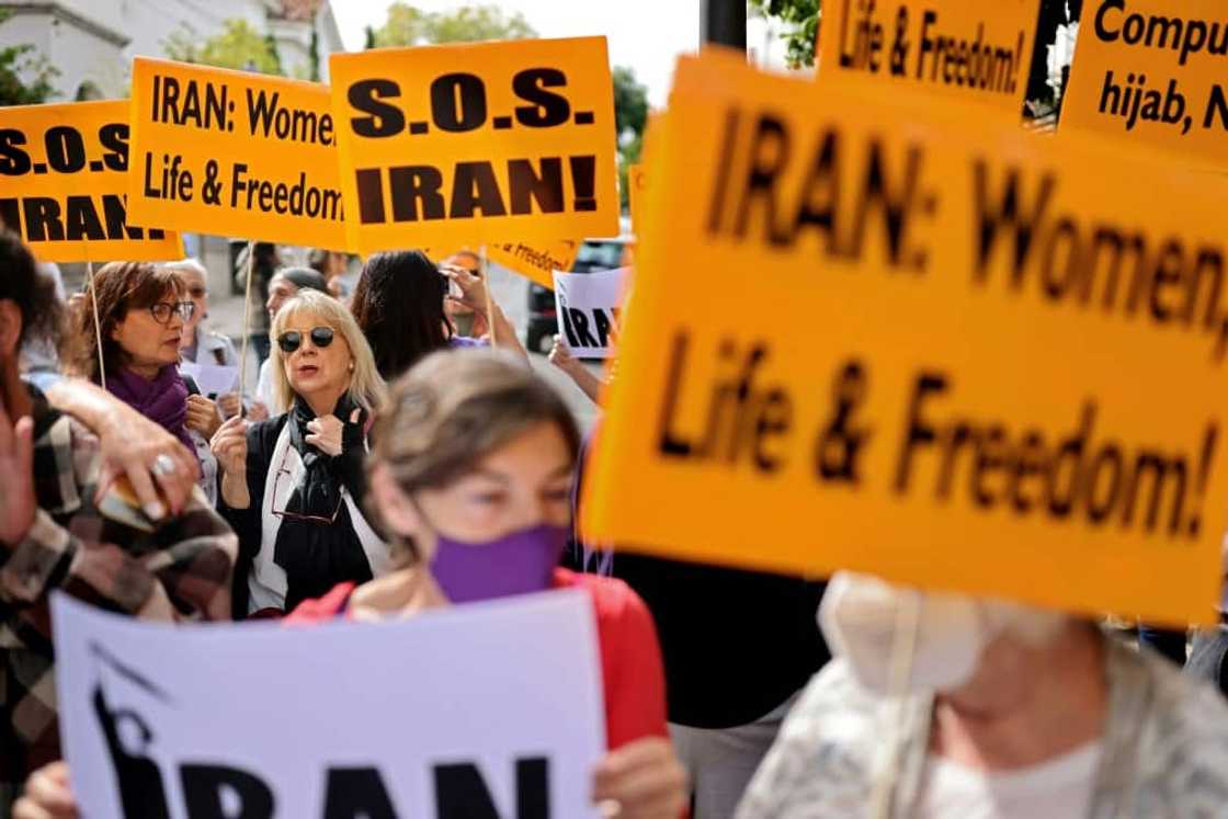 Demonstrators in front of the Iranian embassy in Madrid