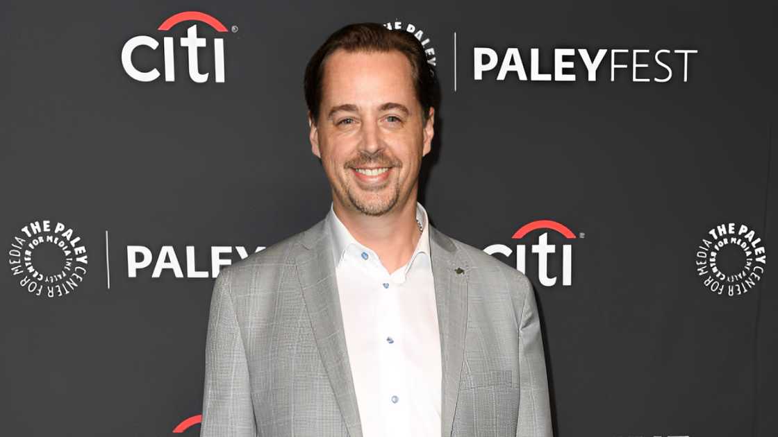 Sean Murray at the Dolby Theatre in Hollywood, California. Sean Murray at the Dolby Theatre in Hollywood, California.