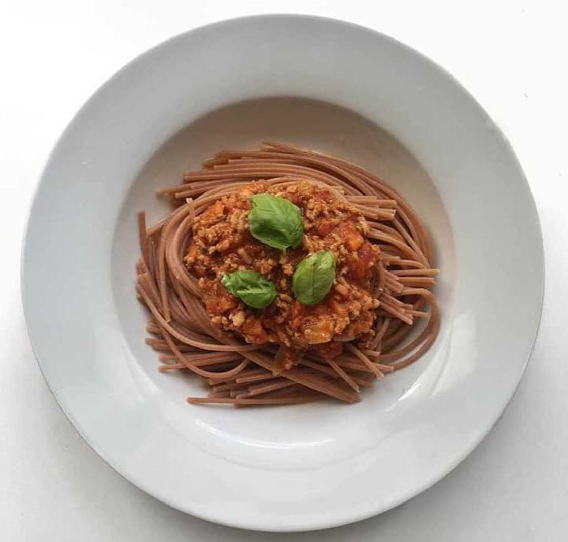 how do you make jamie oliver spaghetti bolognese?