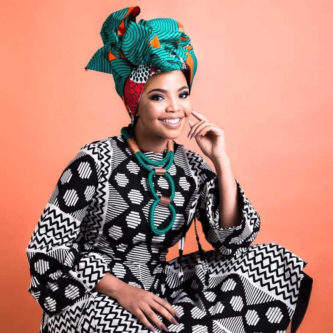 Who is the most beautiful woman in South Africa? Top 10 stunning women! Who is the most beautiful woman in South Africa? Top 10 stunning women!