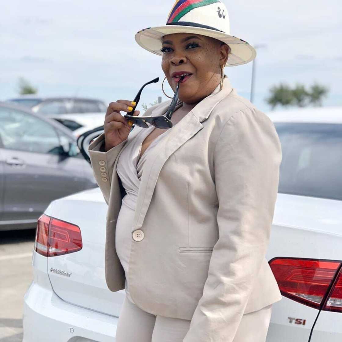 Linda Sebezo Linda Sebezo