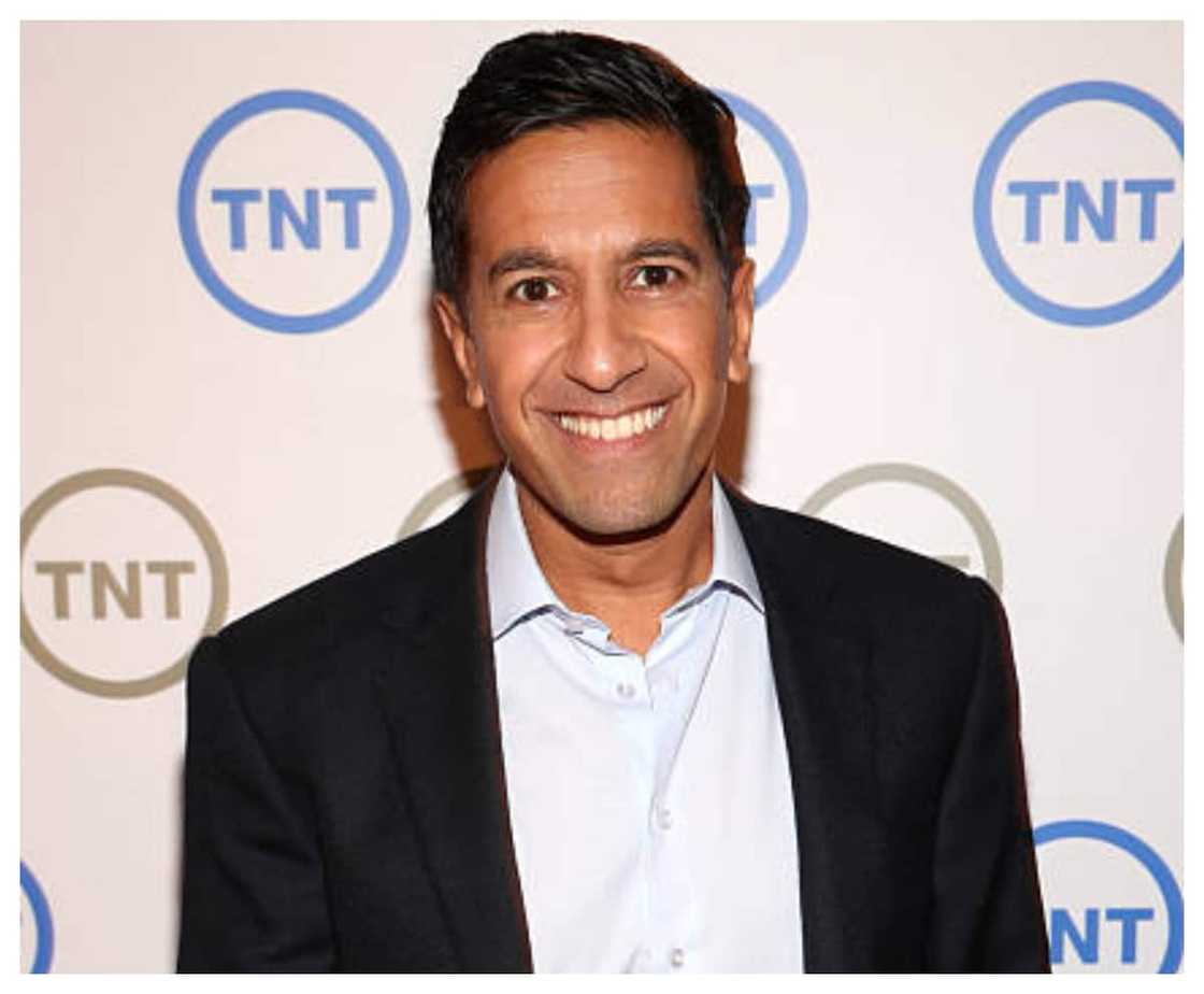 Does Sanjay Gupta have a daughter?