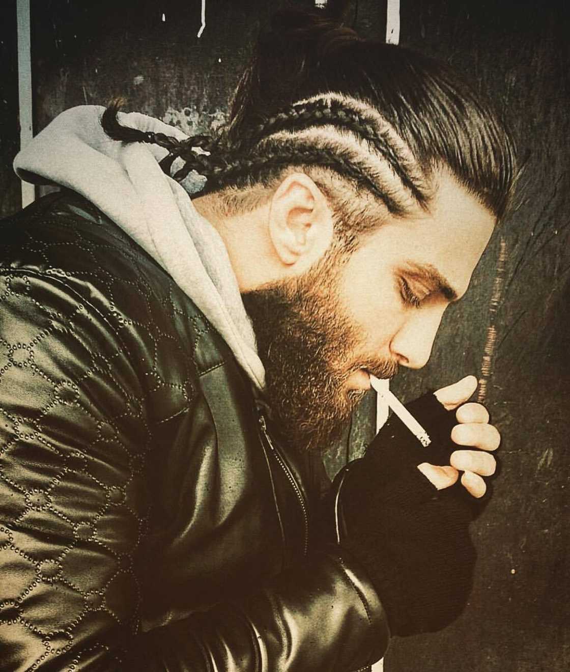 Long hairstyles for men Long hairstyles for men