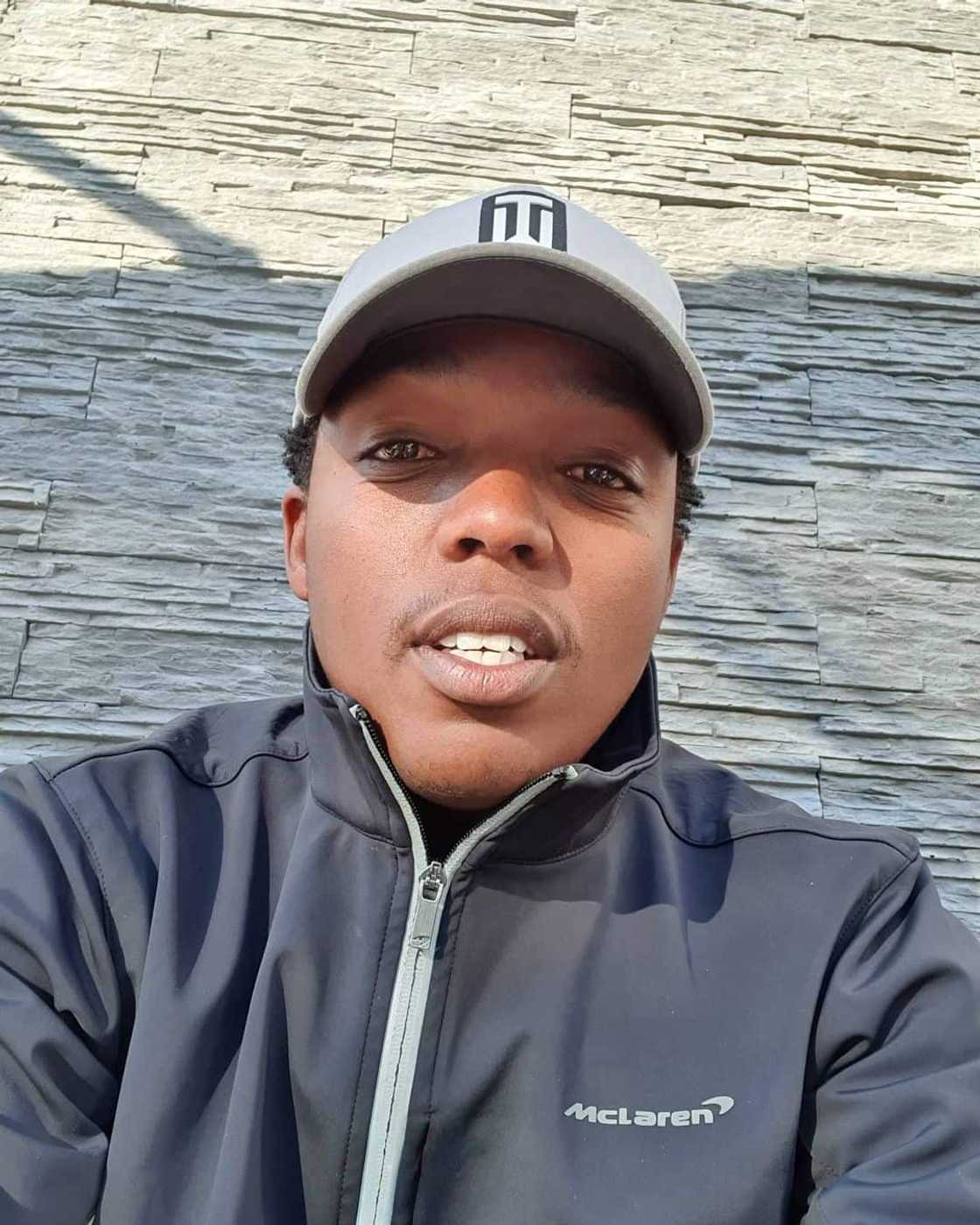 Nhlanhla Lux Dlamini profile Nhlanhla Lux Dlamini profile