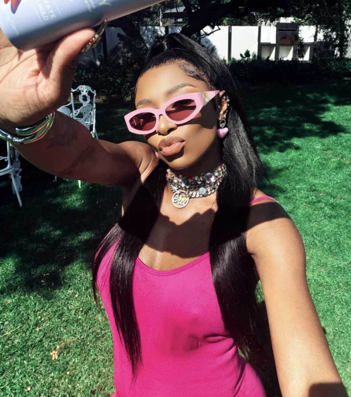 Fans weighed in on DJ Zinhle's reaction to the cheating scandal Fans weighed in on DJ Zinhle's reaction to the cheating scandal