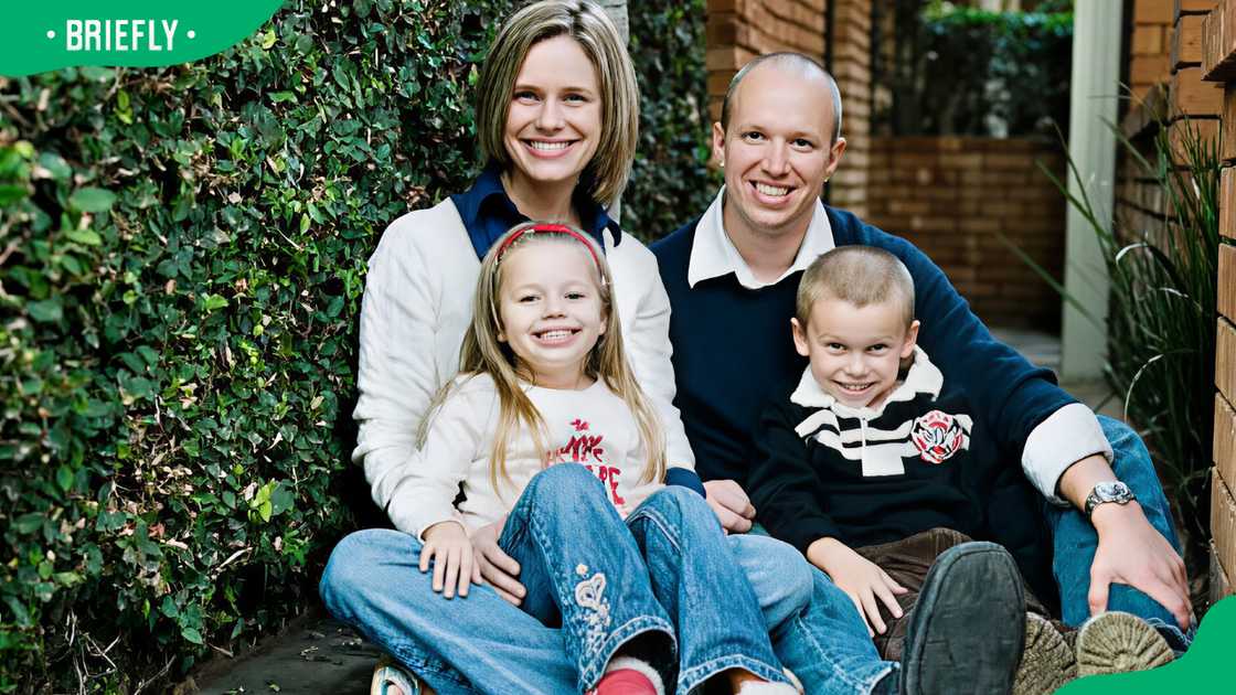Jeremy Rytky, Andrea Barber, and their children Jeremy Rytky, Andrea Barber, and their children
