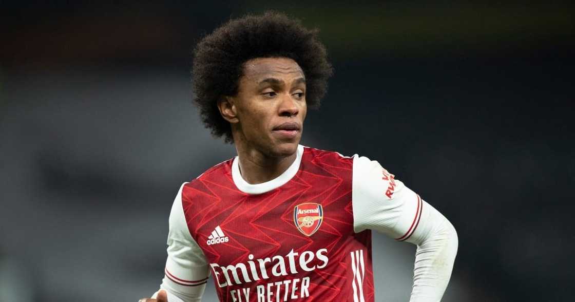 Willian, Arsenal, Former, Chelsea, Brazil, Corinthians, Summer, Transfer window