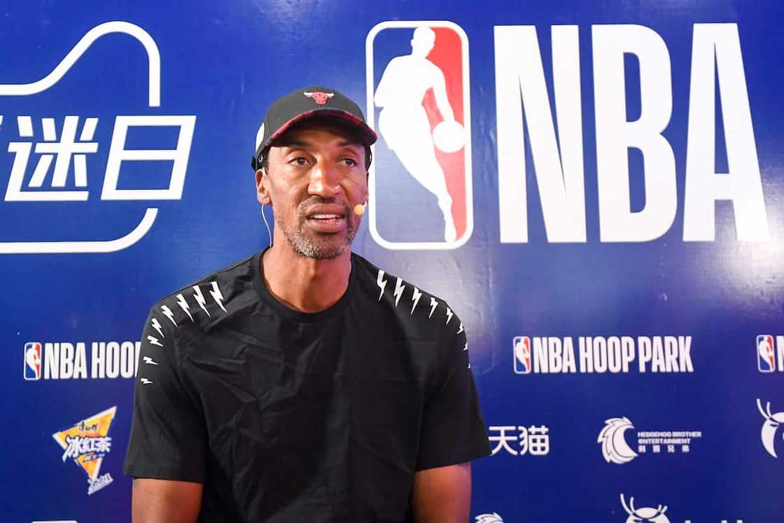 Scottie Pippen speaking during an event Scottie Pippen speaking during an event