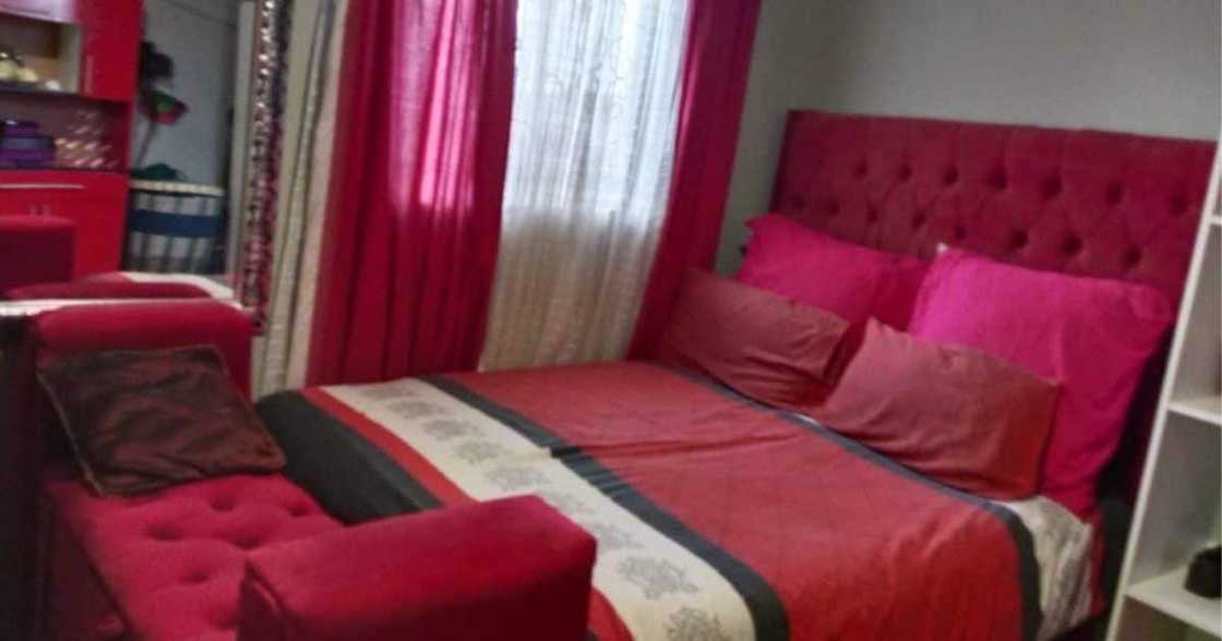 Woman shows off one room rental Woman shows off one room rental