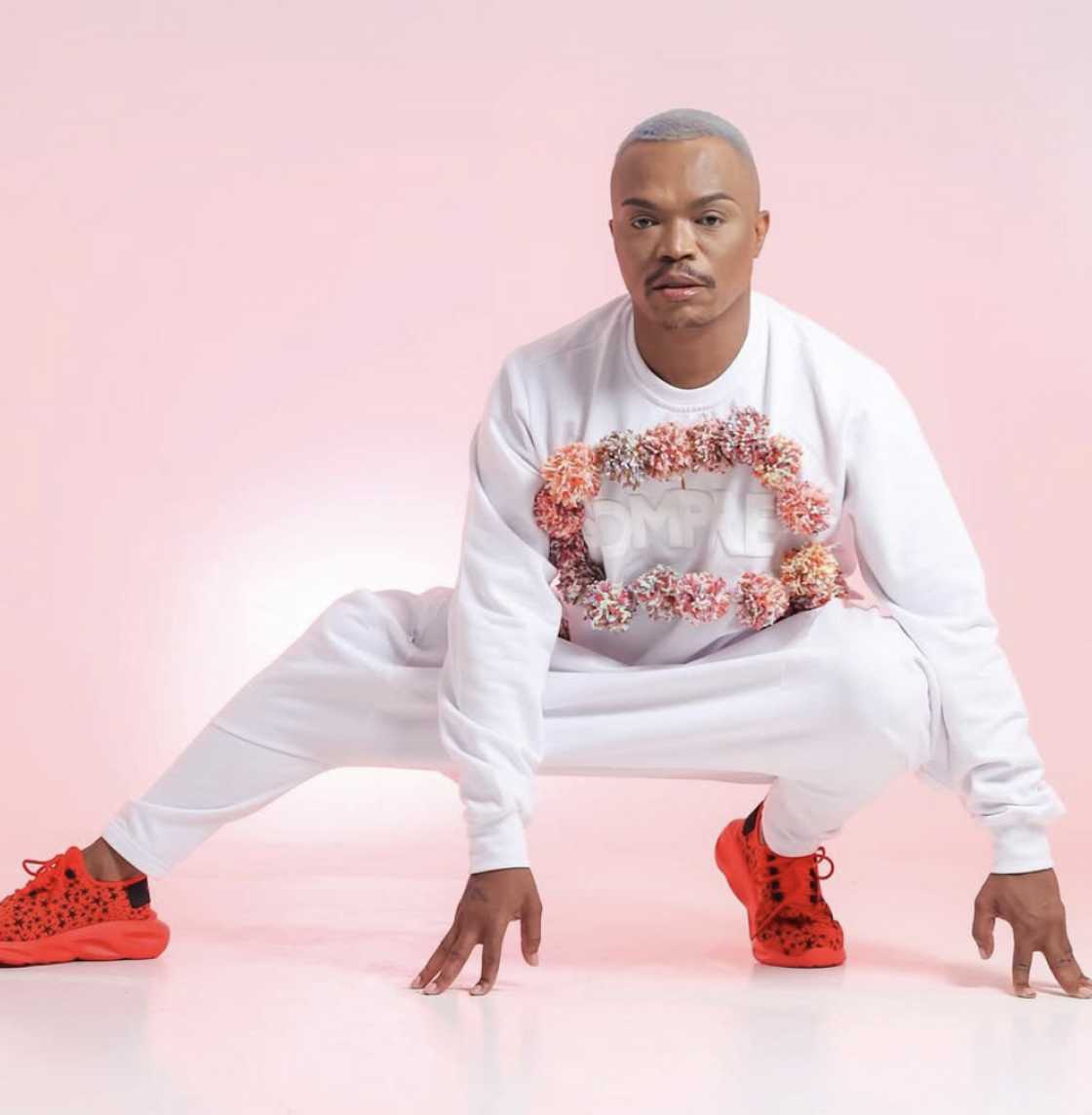 Mzansi weighed in on Somizi Mhlongo's legal drama
