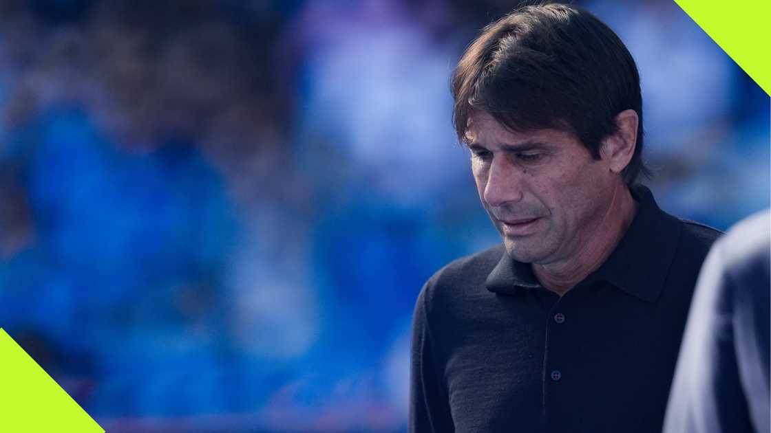 Antonio Conte, Napoli, Atalanta BC, Stadio Diego Armando Maradona, Naples, Italy, Serie A. Antonio Conte, Napoli, Atalanta BC, Stadio Diego Armando Maradona, Naples, Italy, Serie A.