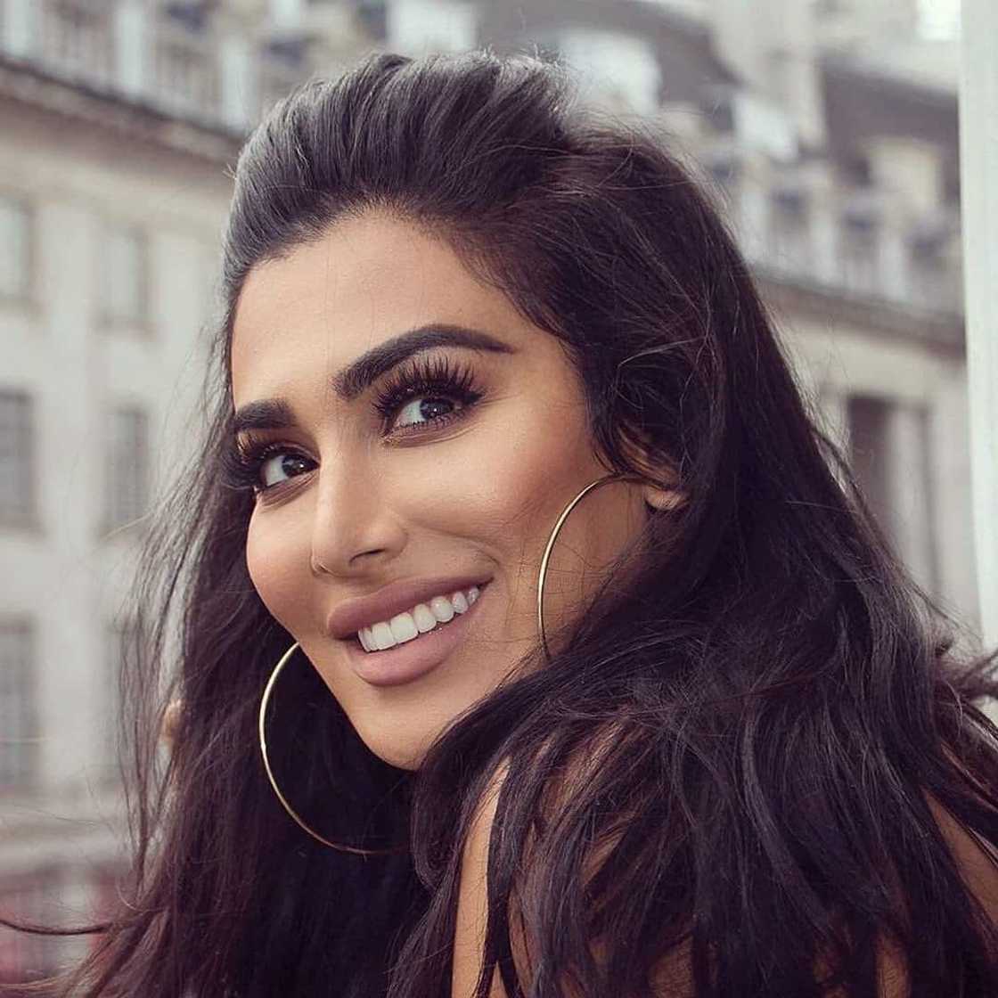 Beauty mogul Beauty mogul