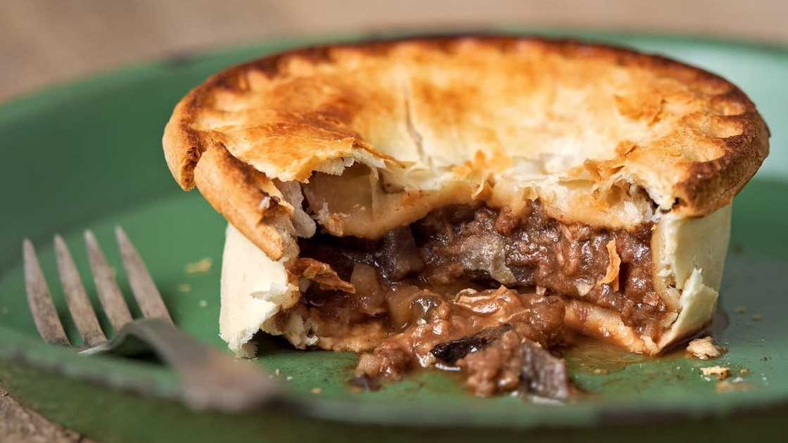 steak and kidney pie steak and kidney pie