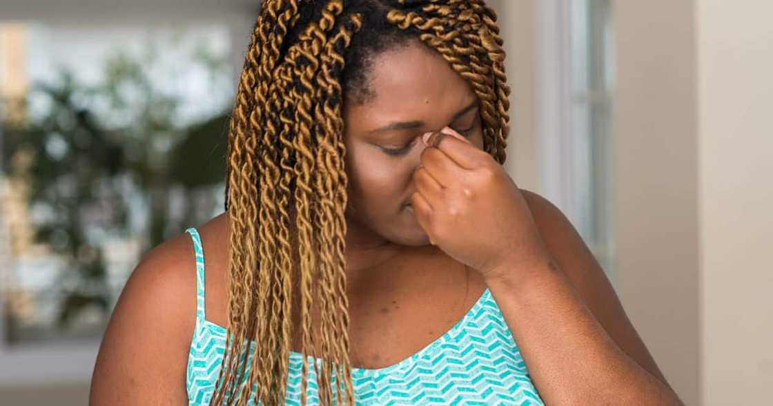 A side chick had to hide in the closet after man's girlfriend arrived home A side chick had to hide in the closet after man's girlfriend arrived home