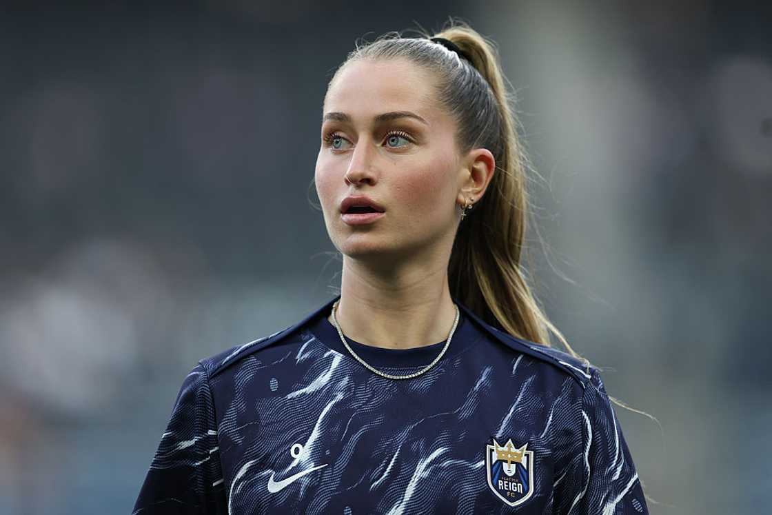 Jordyn Huitema Jordyn Huitema