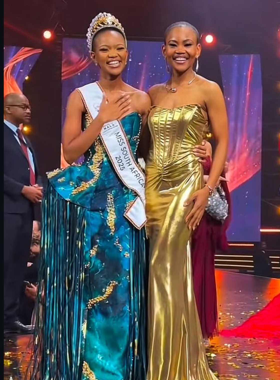 Qhawekazi and Homba Mazaleni are sisters and have both competed for Miss SA