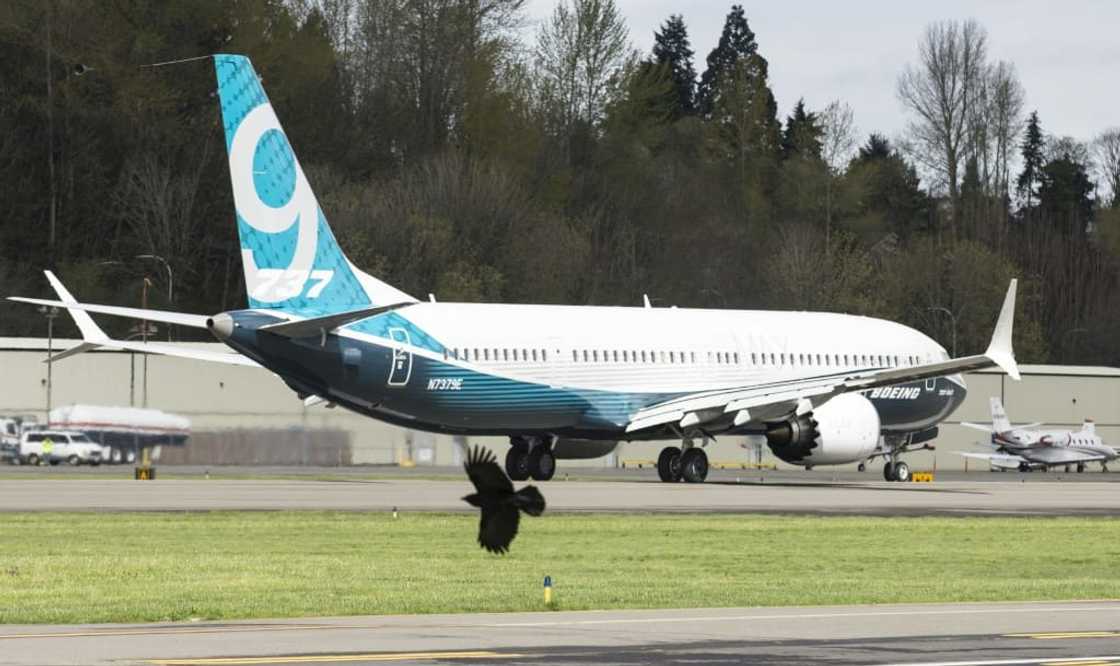 Boeing shares fell after the company's CFO lowered the company's cash forecast Boeing shares fell after the company's CFO lowered the company's cash forecast