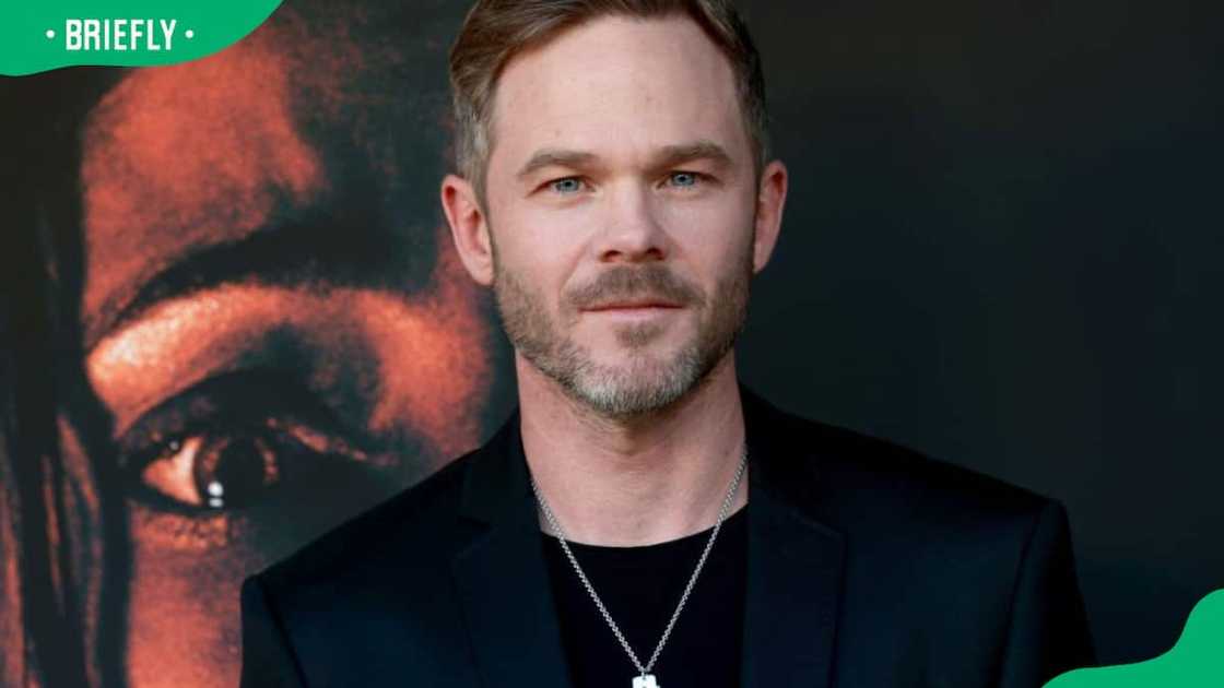Shawn Ashmore attending a movie premiering event Shawn Ashmore attending a movie premiering event