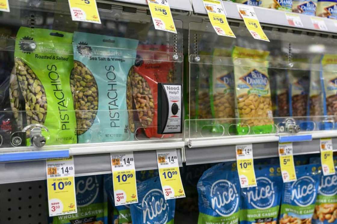 Major retailers, drugstore chains and other chain stores report more thefts -- including violent incidents -- in their latest earnings results. Major retailers, drugstore chains and other chain stores report more thefts -- including violent incidents -- in their latest earnings results.