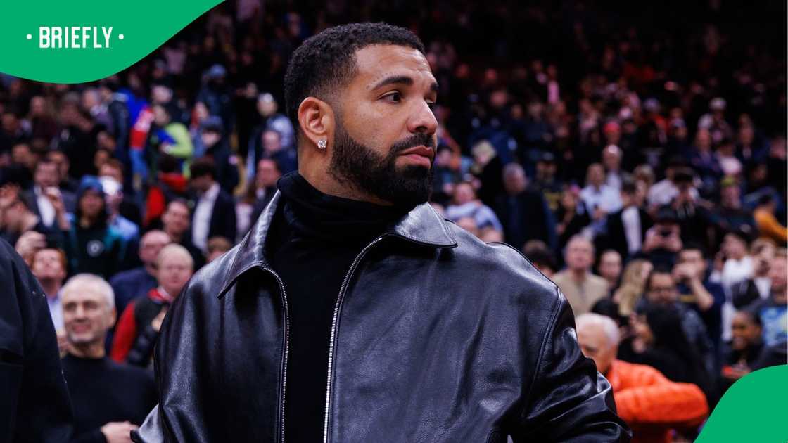 Drake, NBA Game. Drake, NBA Game.