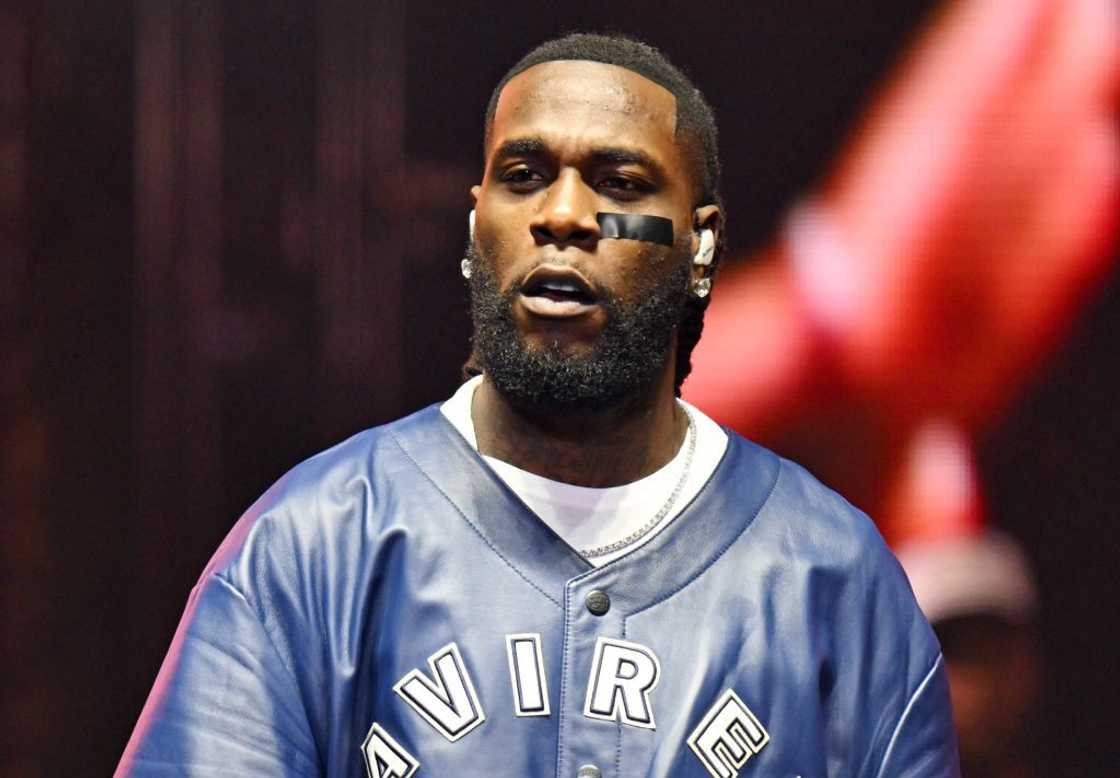 Burna Boy onstage Burna Boy onstage