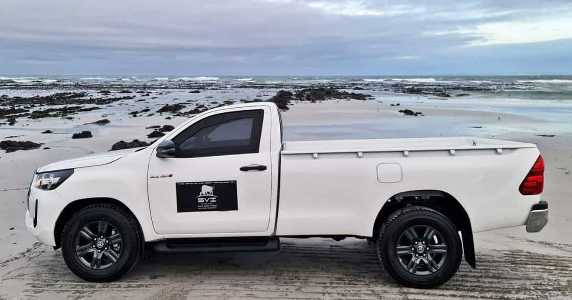 Svi’s New Stopgun V2.0 Lite Armouring Kit for Toyota Hilux Svi’s New Stopgun V2.0 Lite Armouring Kit for Toyota Hilux