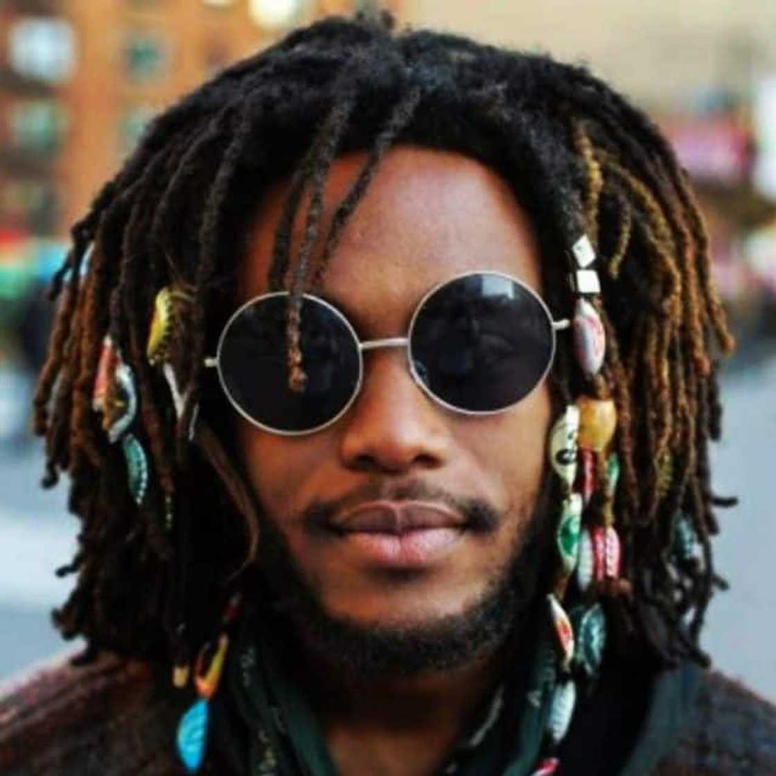 How do you style dreads for men? How do you style dreads for men?