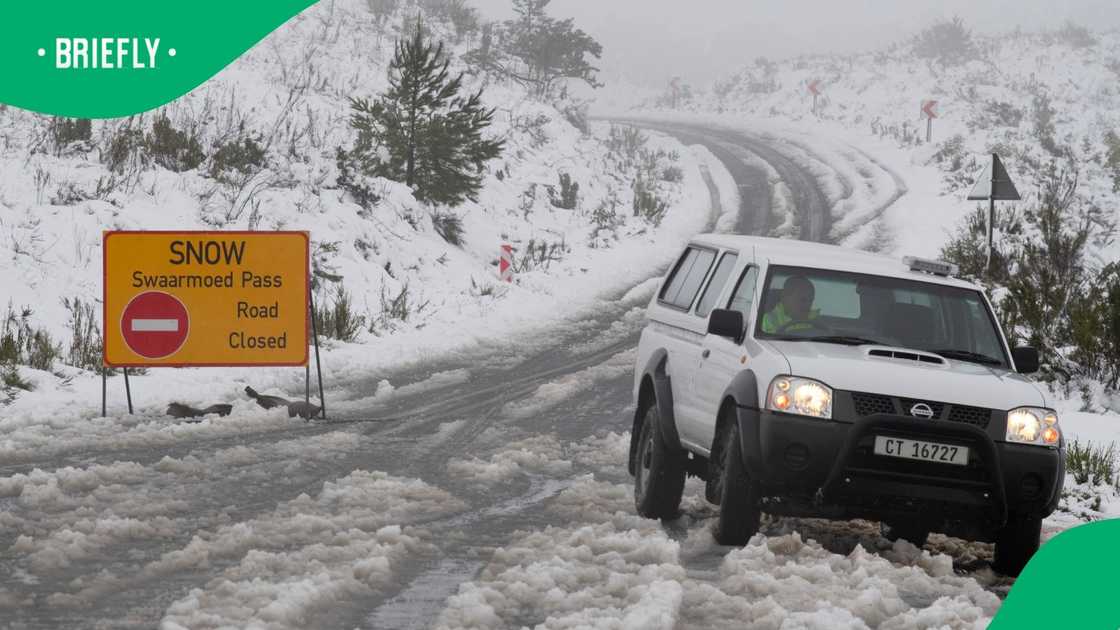 SAWS warned that the temperatures in parts of the country will drop as a cold front sweeps through