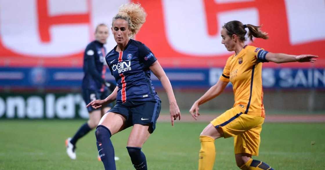 Kheira Hamraoui Kheira Hamraoui